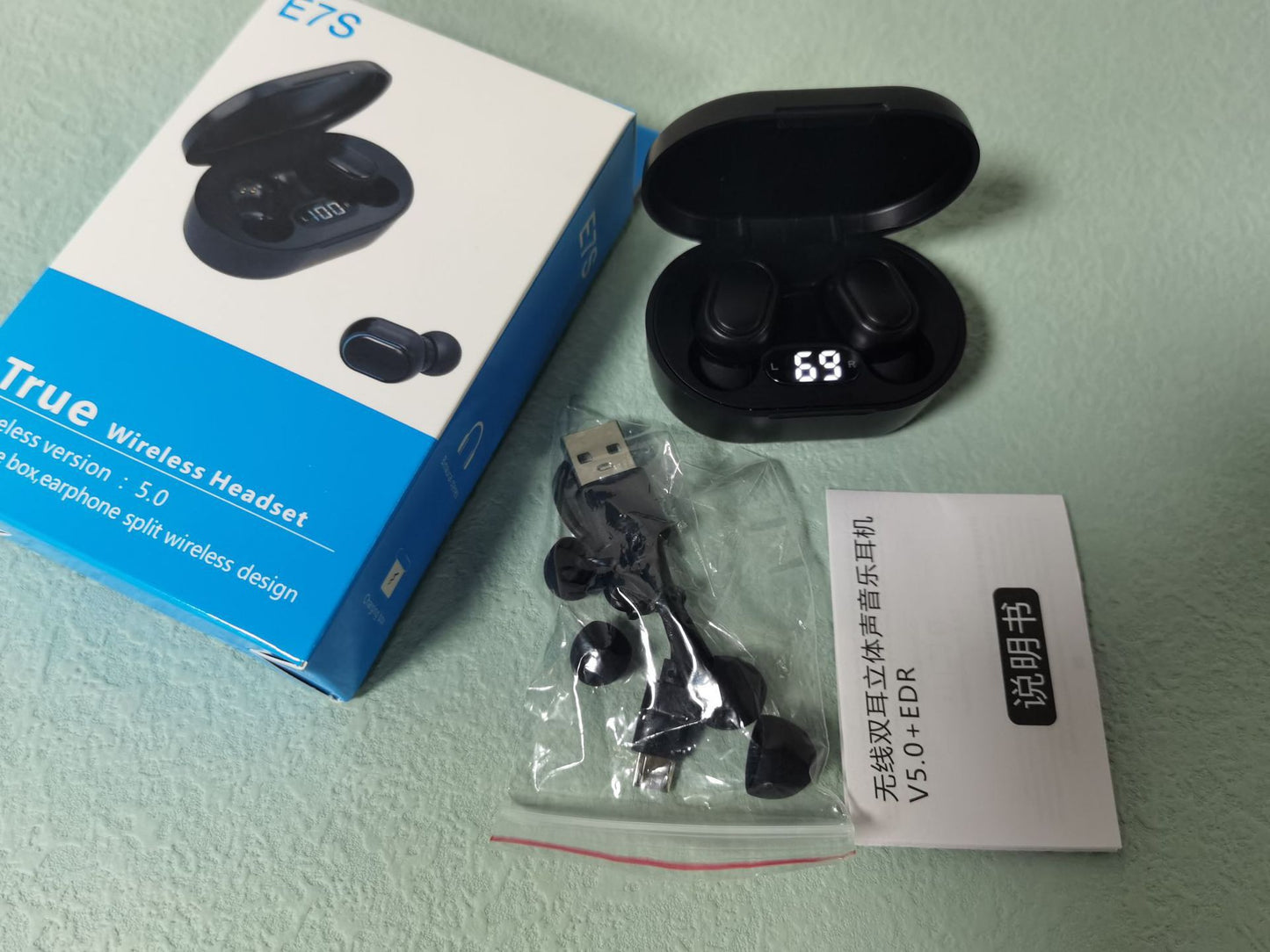 Kit 10 Fones de ouvido intra-auriculares ogadores sem fio E7s preto atacado